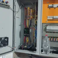 تاسیسات برقی برقکار کانکشن تابلوهابرق خانگی صنعتی
