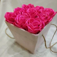 گل مصنوعی با روبان