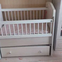 تخت نی نی لای لای|تخت و صندلی بچه|فردیس, شهرک ارم|دیوار