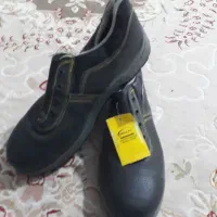 کفش ایمنی درجه یک|کیف، کفش، کمربند|شاهینشهر, حافظ شمالی|دیوار