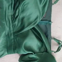 لباس مجلسی|لباس|کبودرآهنگ, |دیوار