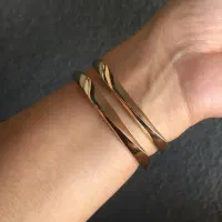 دو عدد النگو ابکاری طلا ۱۸عیار