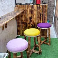 چهارپایه صندلی گرد، مربع ناهارخوری و اپنی