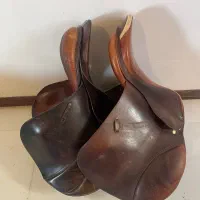 تجهیزات اسب سواری|اسب و تجهیزات اسب‌سواری|رباط‌کریم, رباط‌کریم|دیوار