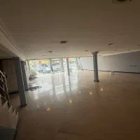 مغازه تجاری ۲۵۰ متر