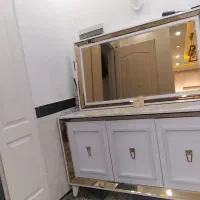 اینه و کنسول و زیر تلویزیون