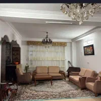فروش اپارتمان طبقه اول واقع در معلم امام هادی