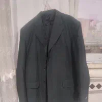 کت و شلوار سالم وتمیز