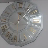 ساعت آیینه ایی