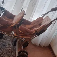 کالسکه دوقلو