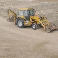 بیل بکهو مدل۸۴|خودرو سنگین|اراک, |دیوار