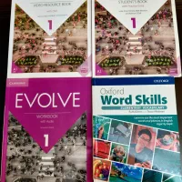 کتاب انگلیسی Evolve و oxford word skills