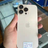 اپل iPhone 16 Pro Max با حافظهٔ ۲۵۶ گیگابایت