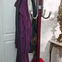 چوب لباسی ایستاده