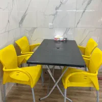 میز و صندلی