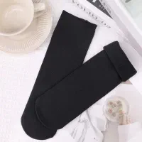 انواع جوراب دخترانه وپسرانه وزنانه باسایزبندی|کفش و لباس بچه|بیجار, |دیوار