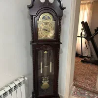 ساعت ایستاده چوبی