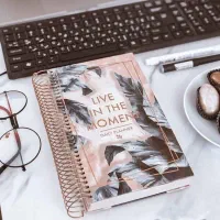 دعوت به همکاری داوطلبانه در یک فعالیت گروهی شفاف