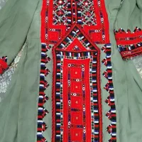 خیاط لباس بلوچی هستم