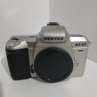 دوبین عکاسی PENTAX ارجینال درحد نودارای پایه و کیف