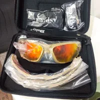 عینک کوهستان و موتور سواری