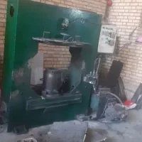 پرس هیدرولیک ۱۵۰ تن