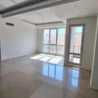 100متر-رو-به-نما-لابی-مجلل