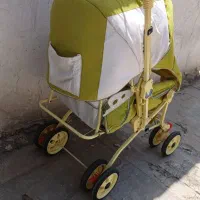 کالسکه خوش رنگ