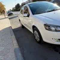 رانا پلاس پاناروما۴۰۲|خودرو سواری و وانت|شاهینشهر, دهخدا|دیوار