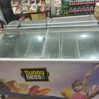 درب یخچال بستنی