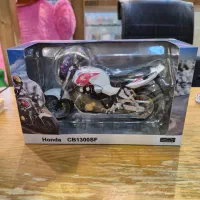 ماکت کلکسیونی موتور سنگین CB1300|اسباب‌‌بازی|تهران, مدائن|دیوار