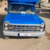 نیسان وانت۸۳