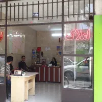 واحد-50-متری-حاشیه-خیابان-همکف-جهت-مشاغل-وانبار
