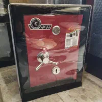 گاوصندوق( ارتفاع 52) درحد نو با ارسال رایگان