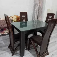 میز نهار خوری ۴ نفره تمیز