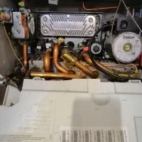 تعمیرات تخصصی آبگرمکن و پکیج های ایرانی و خارجی