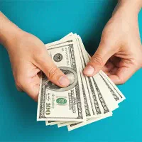 درآمد دلاری ۵دلار در روز