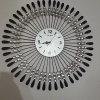 ساعت دیواری