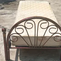 تخت به همراه تشک یکنفره طبی