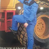 خیاط و دوزنده و چرخکار ماهر و نیمه ماهر