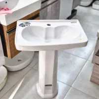 روشویی حمام دستشویی ساده با پایه پخش رودهن|لوازم سرویس بهداشتی|بومهن, |دیوار