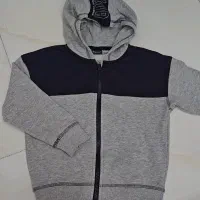 سوییشرت بچه در حد نو نو