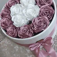 انواع شاخه و باکس های گل رُبانی