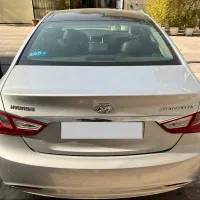 خسروانی //سوناتا وای اف ۲۰۱۳ نقره ای|خودرو سواری و وانت|تهران, حکمت|دیوار