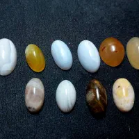 ۱۰ عدد نگین