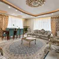 ۱۵۳ متری۳ خواب،مرکز شهر،فول امکانات