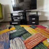 میز تلویزیون شیشه ای