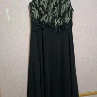 لباس مجلسی|لباس|قم, بنیاد|دیوار