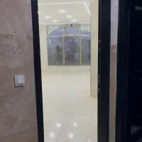 سالن تجاری خیابان جوان