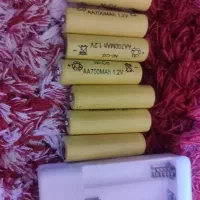 فروش هشت عدد باتری شارژی